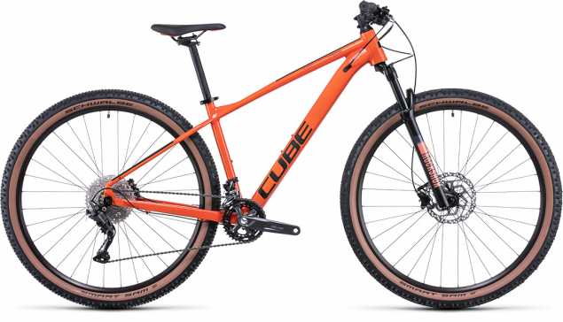 CUBE 22 Attention 29" 20" | burntorange n black